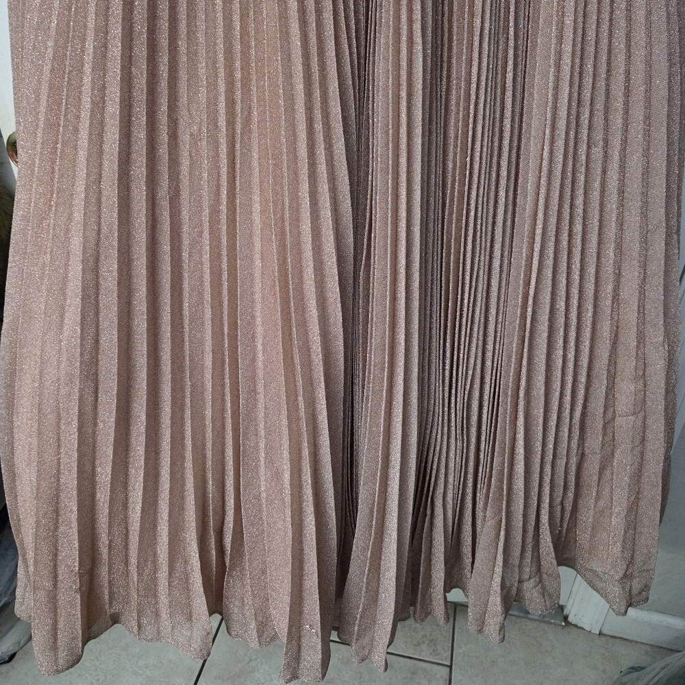 NWT Ieena for Mac Duggal Pink Pleated Shimmering Flutter Sleeve Gown SZ 14 - Picture 11 of 15